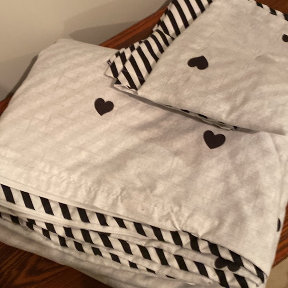 Hearts and stripes duvet set - Picture 3 of 3